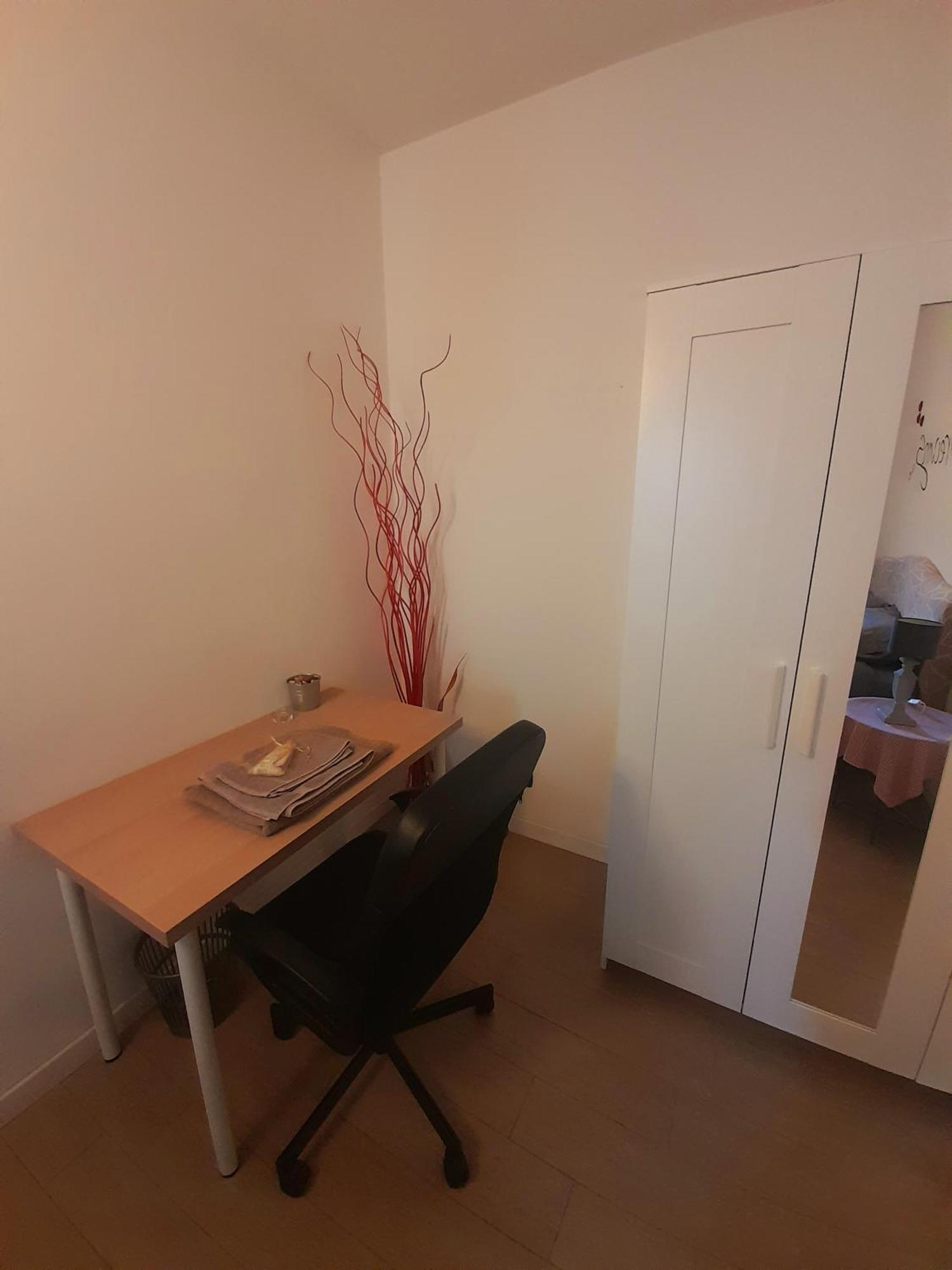 Ferienwohnung A Casa Di Sole Arese Zimmer foto